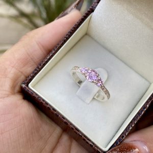 Anel Solitário Akyra Pedra Rosa