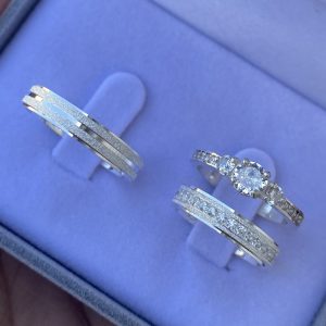 Alianças Madrid 5 mm Com Anel Solitário Akyra