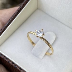 Anel Solitário Málaga Noivado Banhado a Ouro 18k